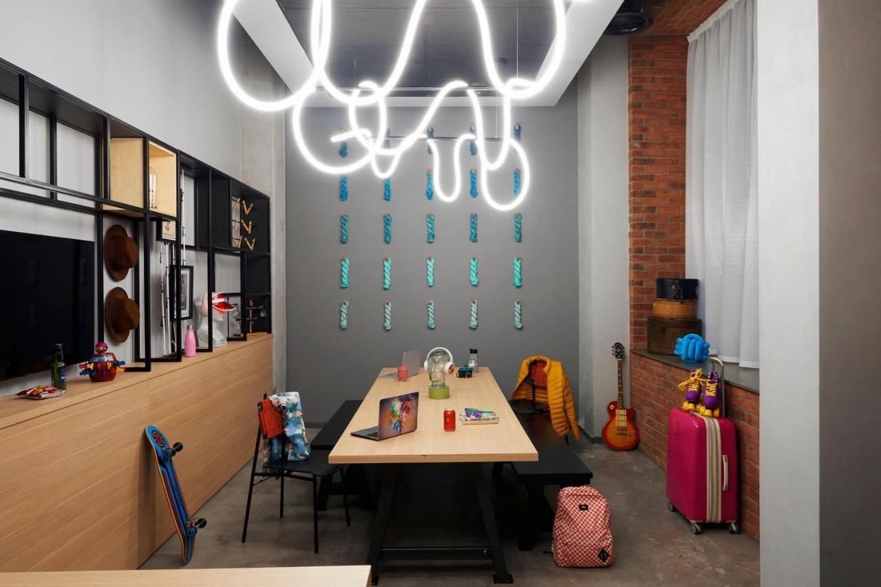 Moxy Manchester City Dış mekan fotoğraf